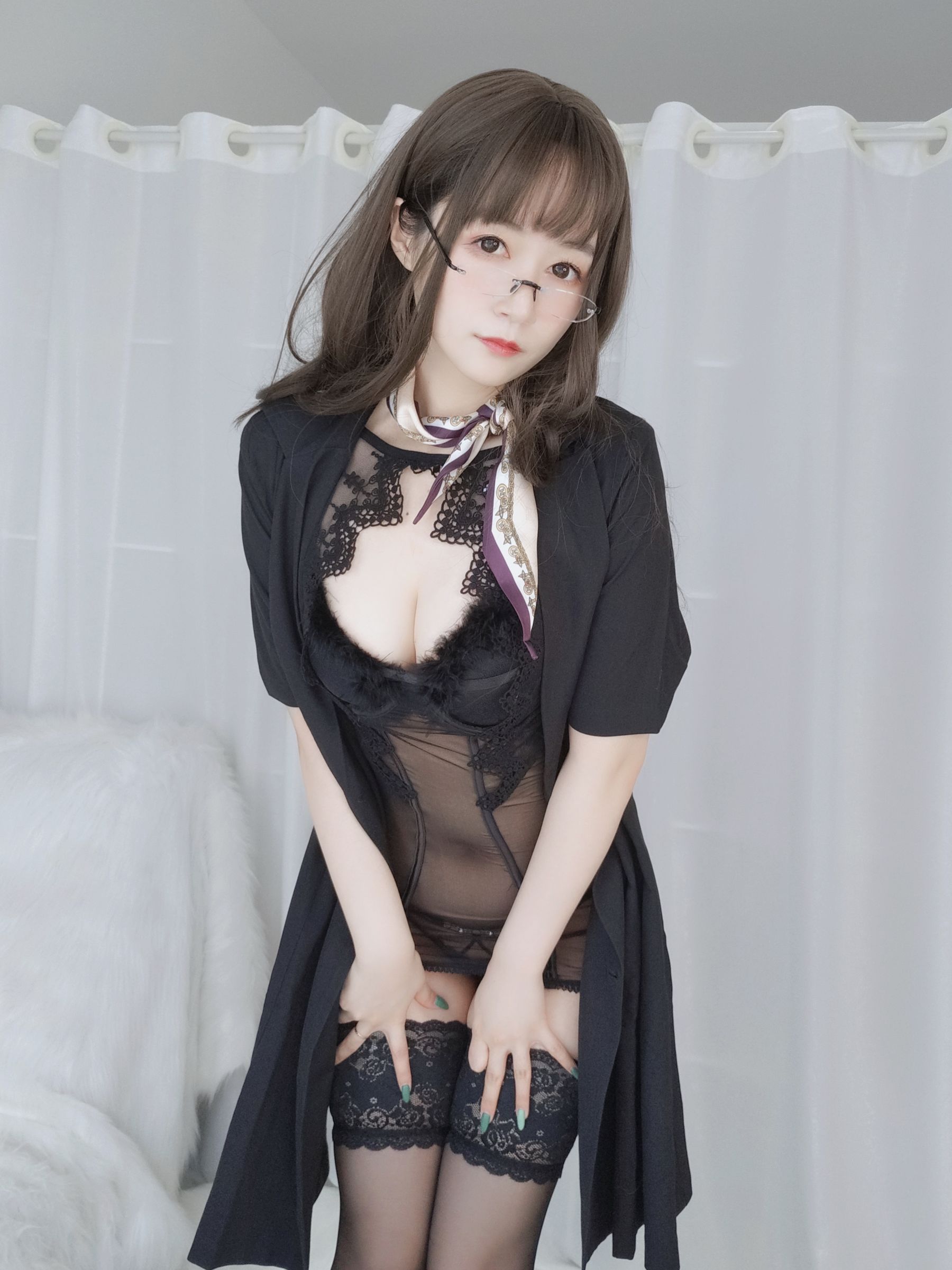 Coser小姐姐白银81–OL下的内衣写真集插图9